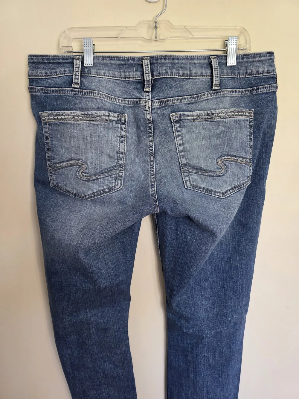Silver Jeans Women's Elyse Medium Blue Straight Leg Distressed Jeans
